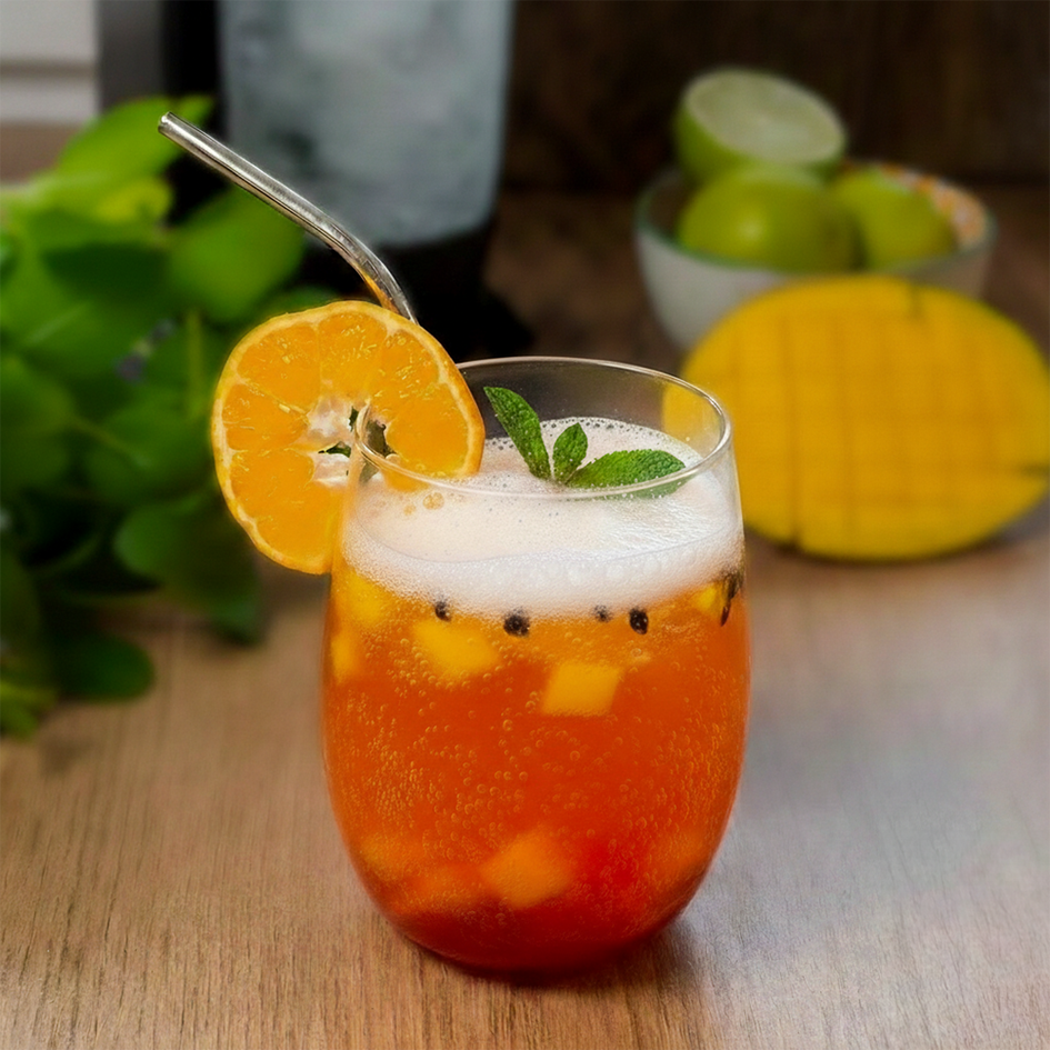 Tropikalny całus mocktail - zdjęcie